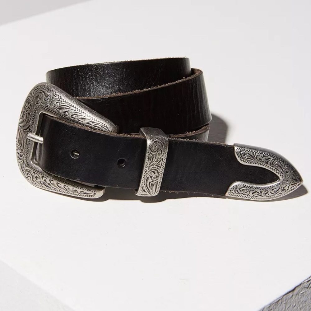 UO Metal-Tipped Western Leather Belt